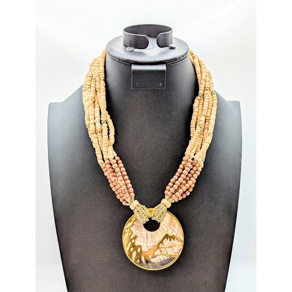 Seven Strand Wood Bead Gold Tone Shell Mountain Scene Disk Pendant 20" Necklace - Picture 8 of 8